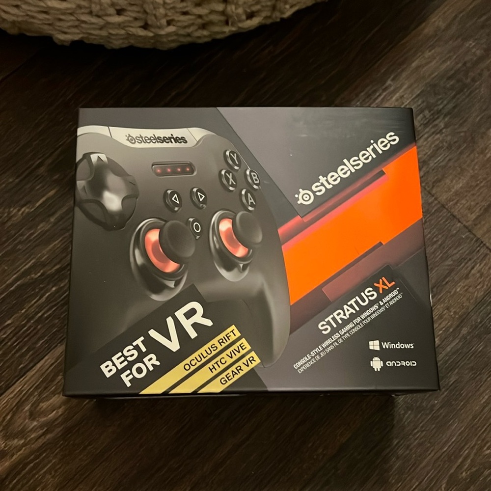 Steelseries Stratus XL WIRLESS GAMING CONTROLLER